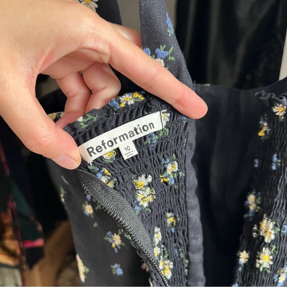 Reformation Brigitte Mini Dress in Daisy - Picture 4 of 6